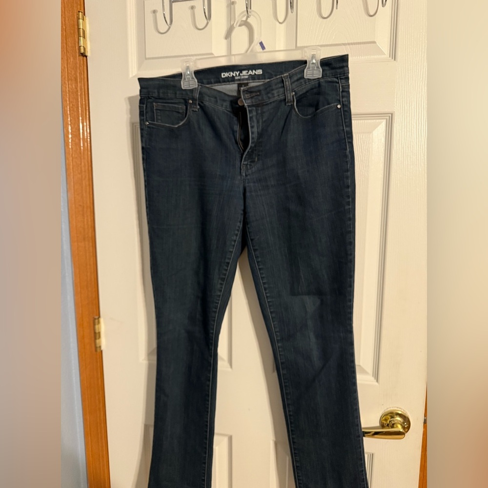 DKNY Soho Skinny Jeans size 10 excellent condition